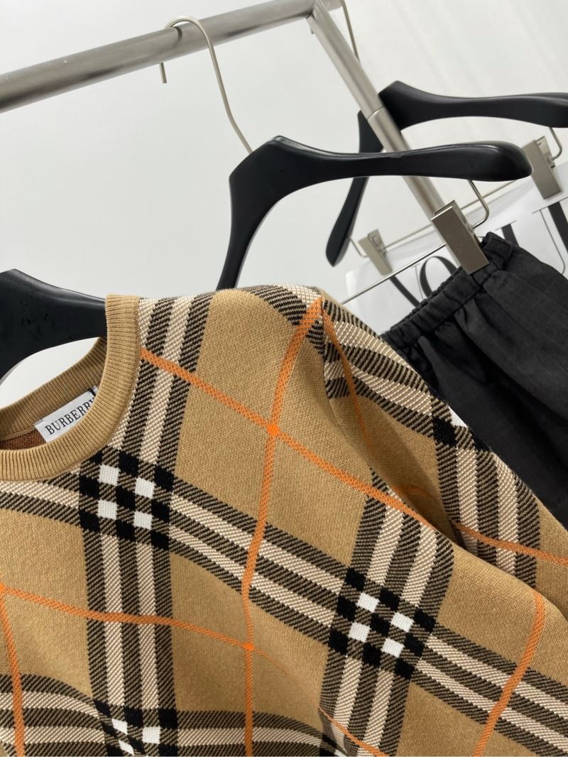 Burberry Sweaters